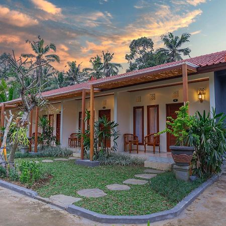 Puri Kurnia Ayu Hotel Ubud  Exterior photo