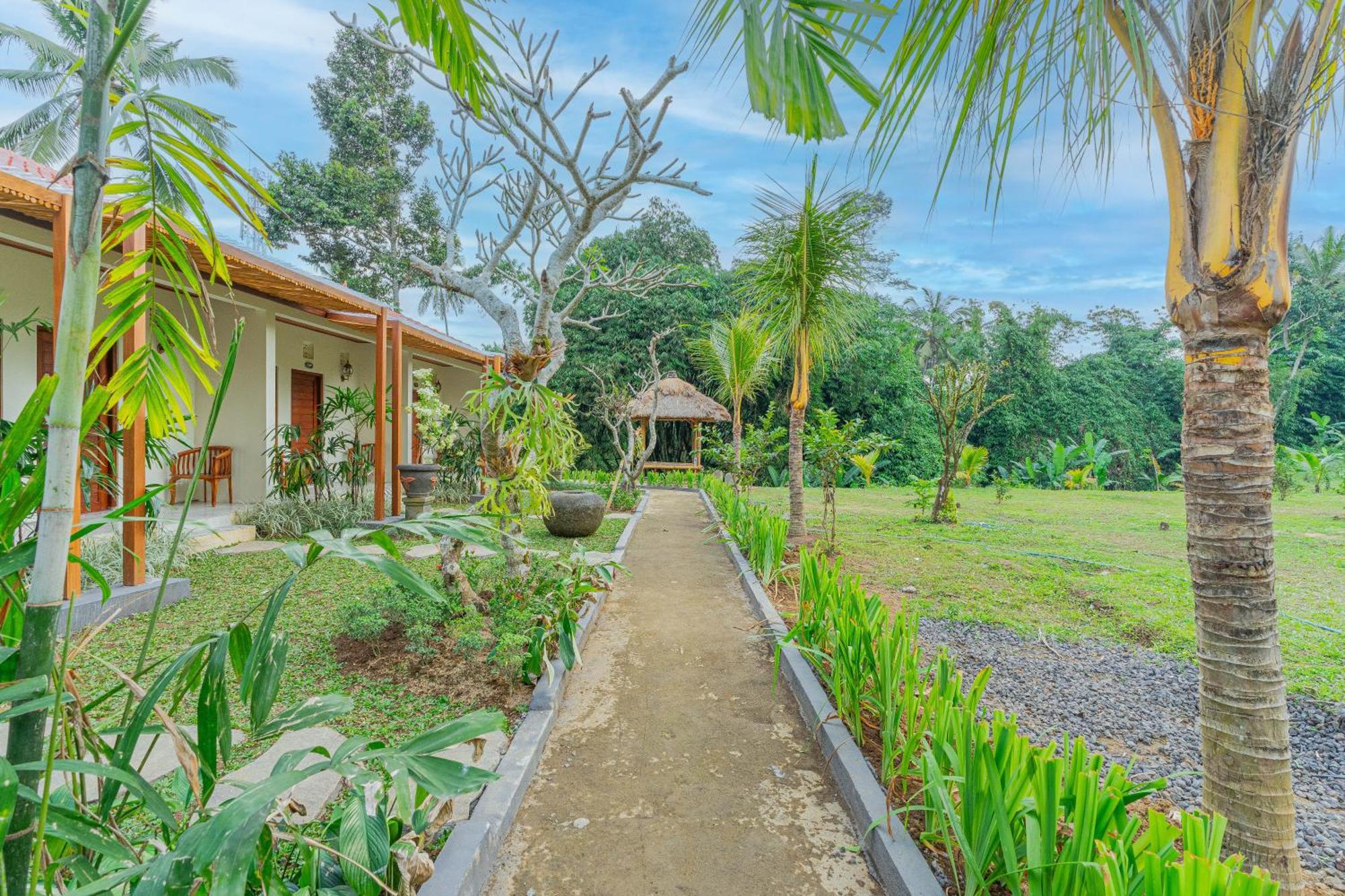 Puri Kurnia Ayu Hotel Ubud  Exterior photo