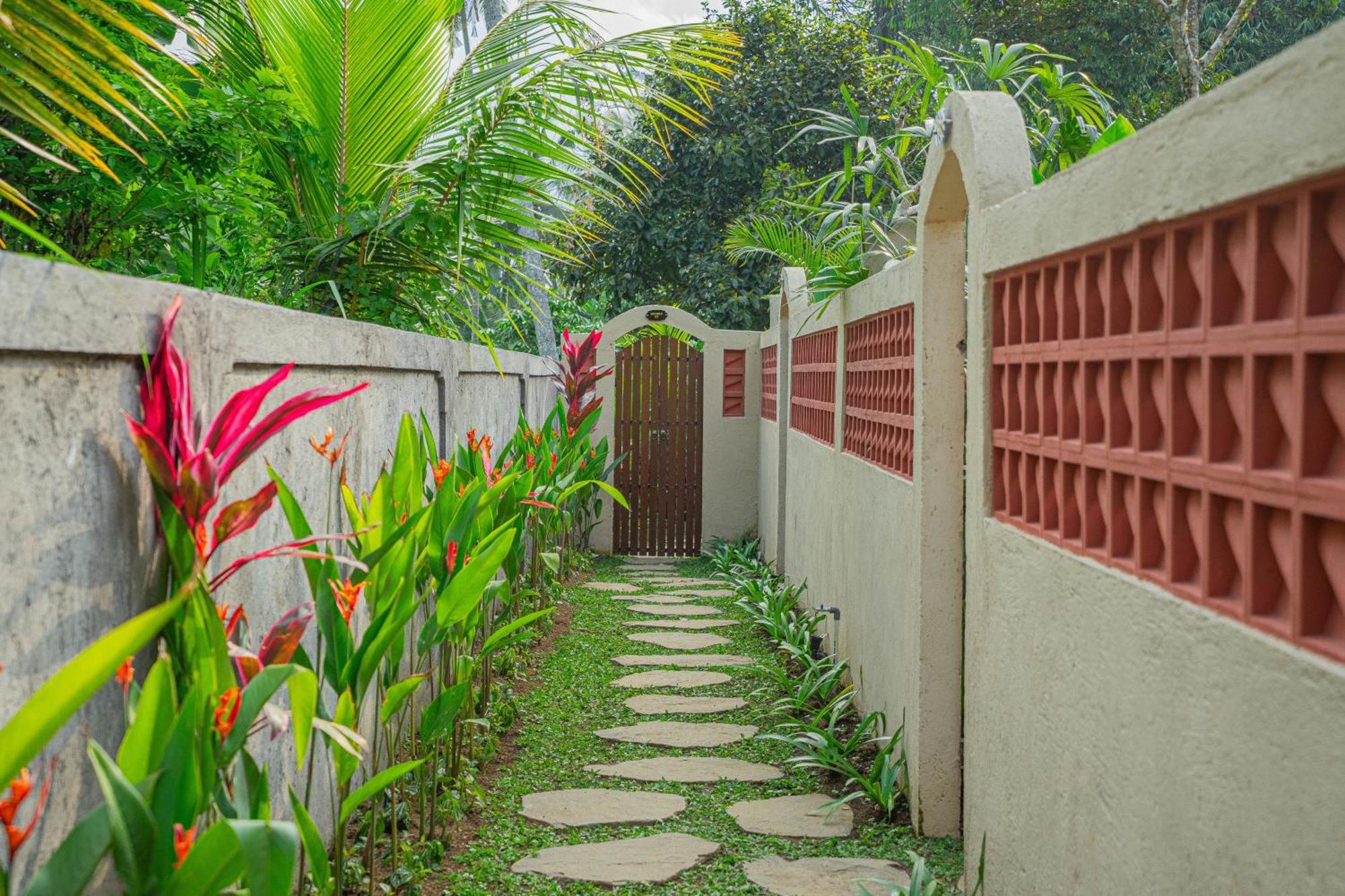 Puri Kurnia Ayu Hotel Ubud  Exterior photo